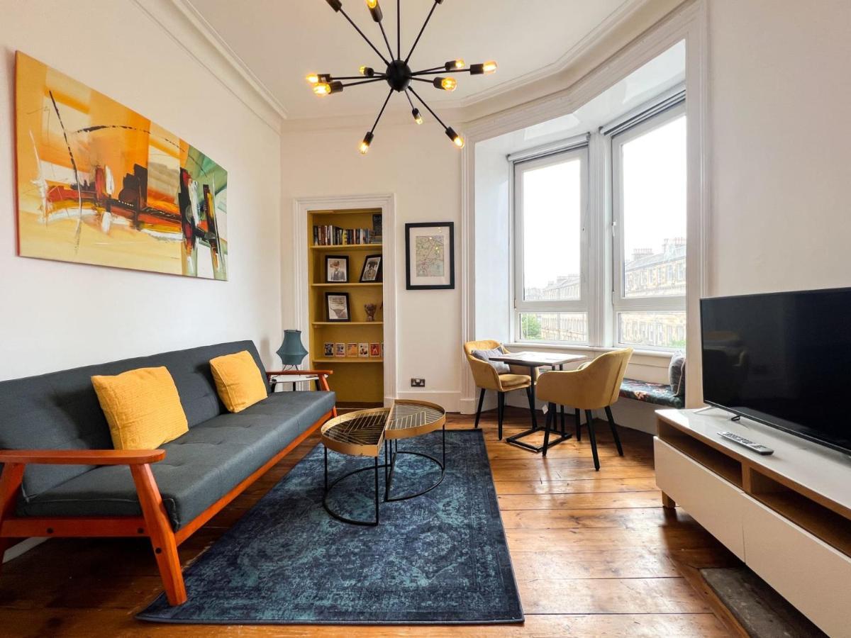 Bohemian 1Br Flat In Abbeyhill Apartment Edinburgh Bagian luar foto